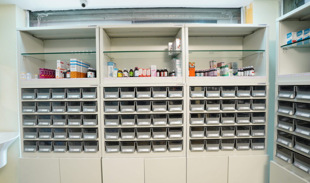 Modular Medical Shop Racks